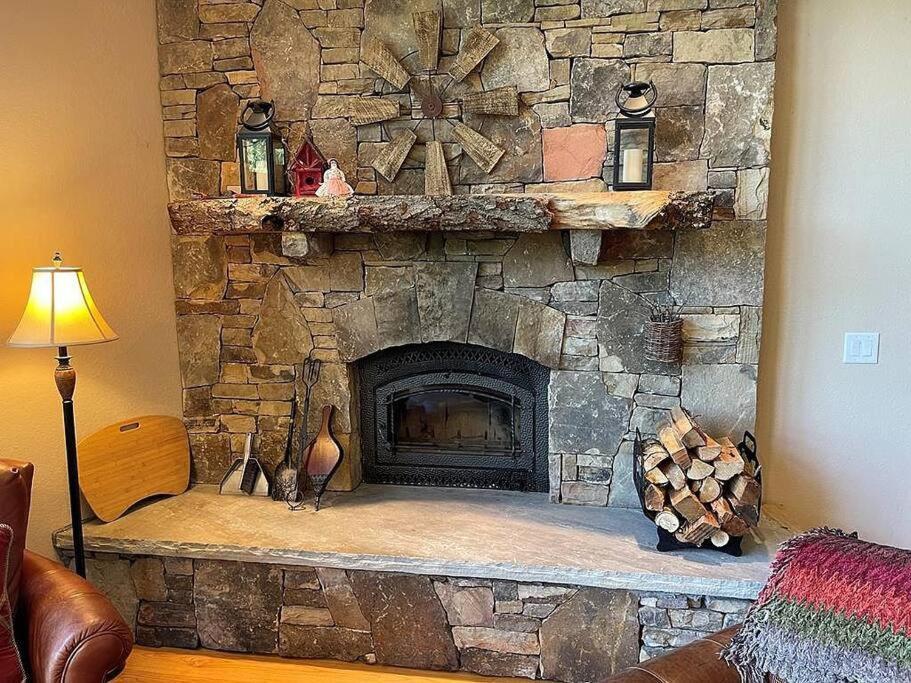 --Mountain Chalet Getaway With Breathtaking View Next To Tail Of Dragon-- Robbinsville Exteriör bild