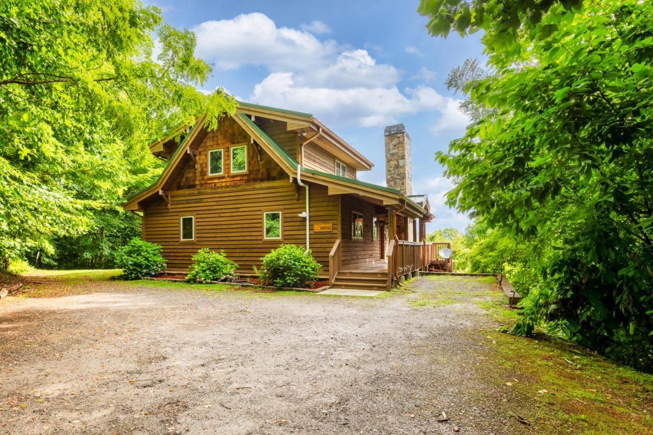 --Mountain Chalet Getaway With Breathtaking View Next To Tail Of Dragon-- Robbinsville Exteriör bild