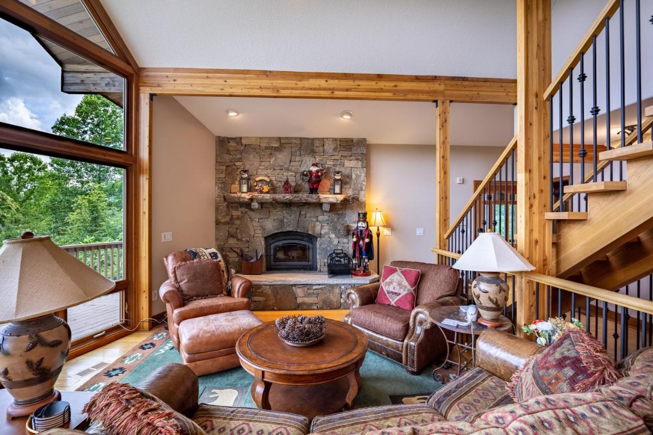 --Mountain Chalet Getaway With Breathtaking View Next To Tail Of Dragon-- Robbinsville Exteriör bild